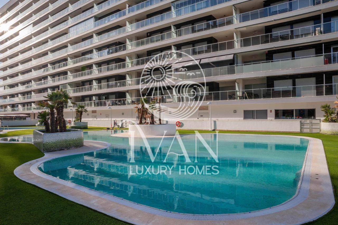 Casa Santiago Ivan Luxury Homes 9ªplta Posterior 1ªlinea 오로페사델마르 외부 사진