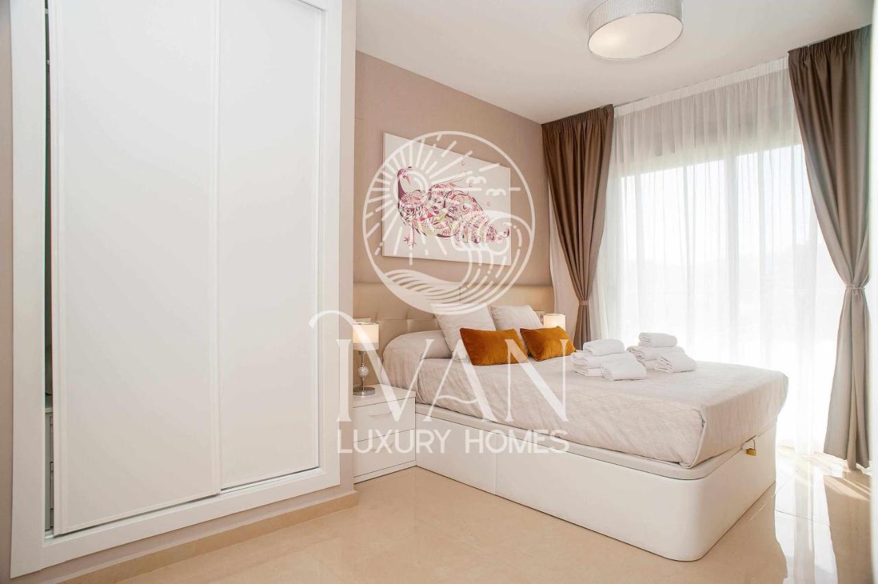 Casa Santiago Ivan Luxury Homes 9ªplta Posterior 1ªlinea 오로페사델마르 외부 사진