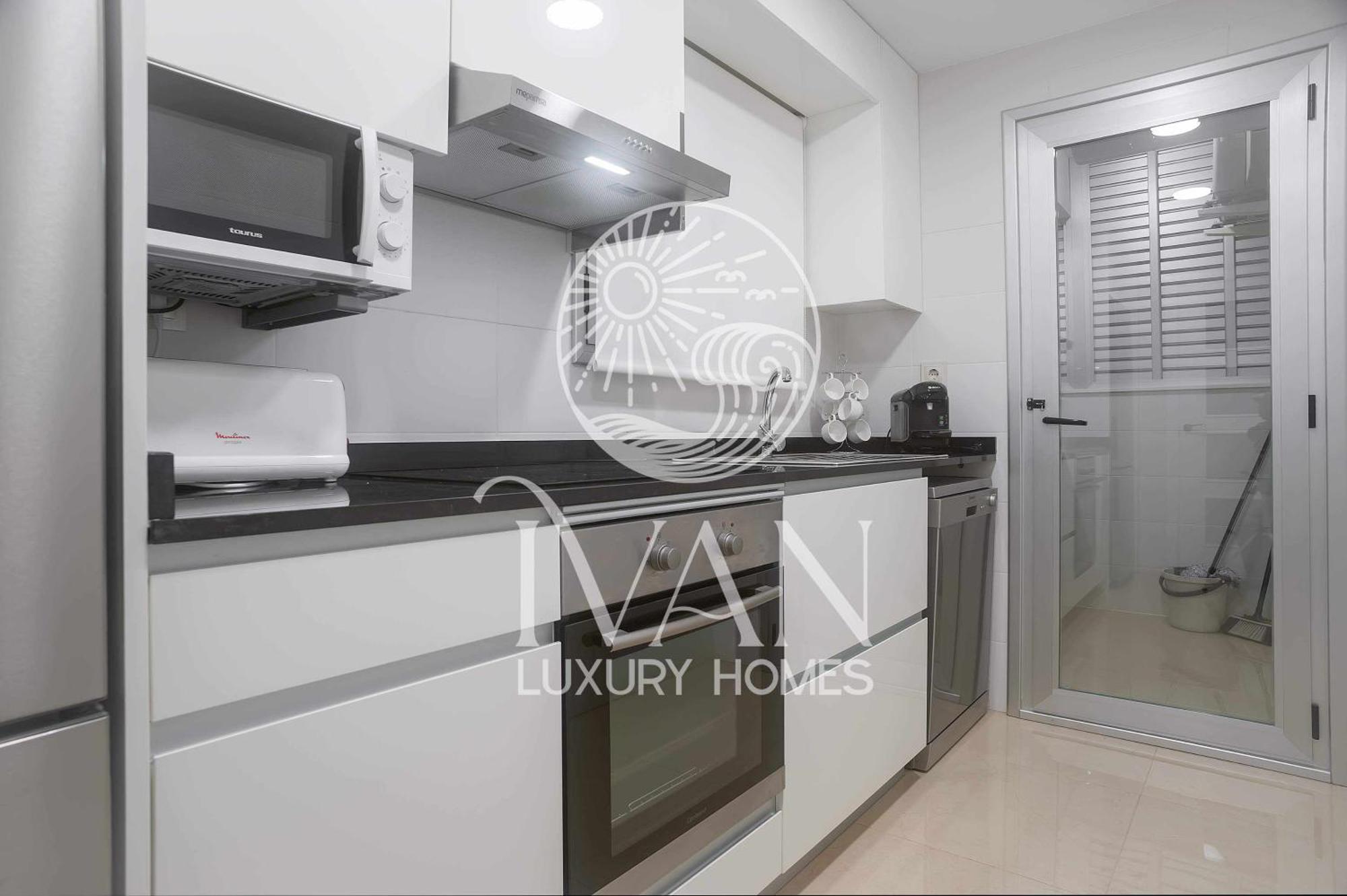 Casa Santiago Ivan Luxury Homes 9ªplta Posterior 1ªlinea 오로페사델마르 외부 사진