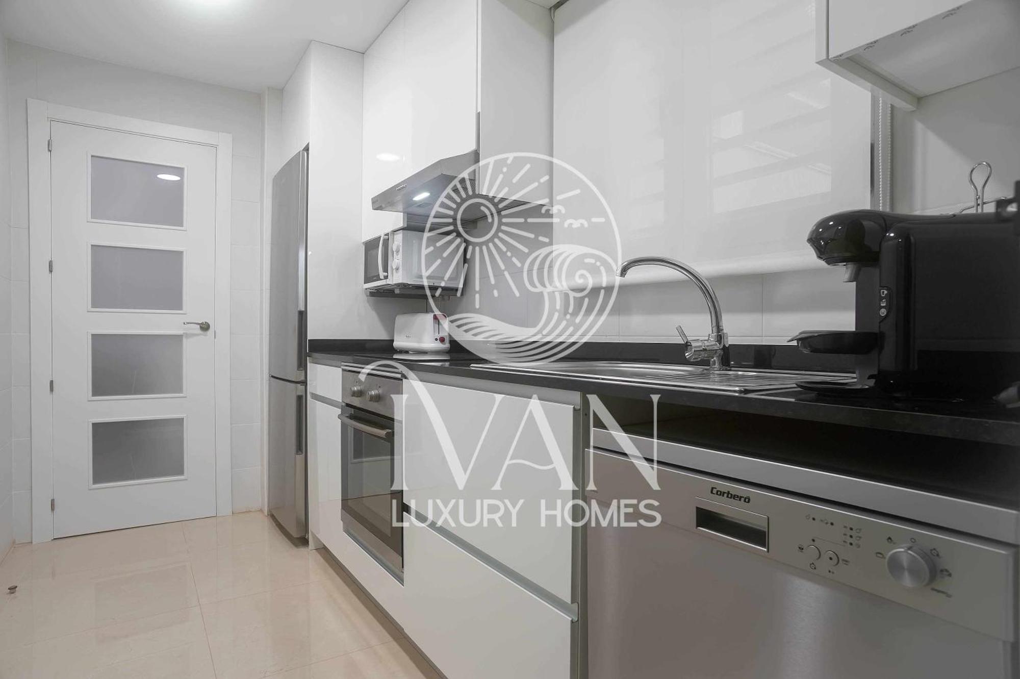 Casa Santiago Ivan Luxury Homes 9ªplta Posterior 1ªlinea 오로페사델마르 외부 사진